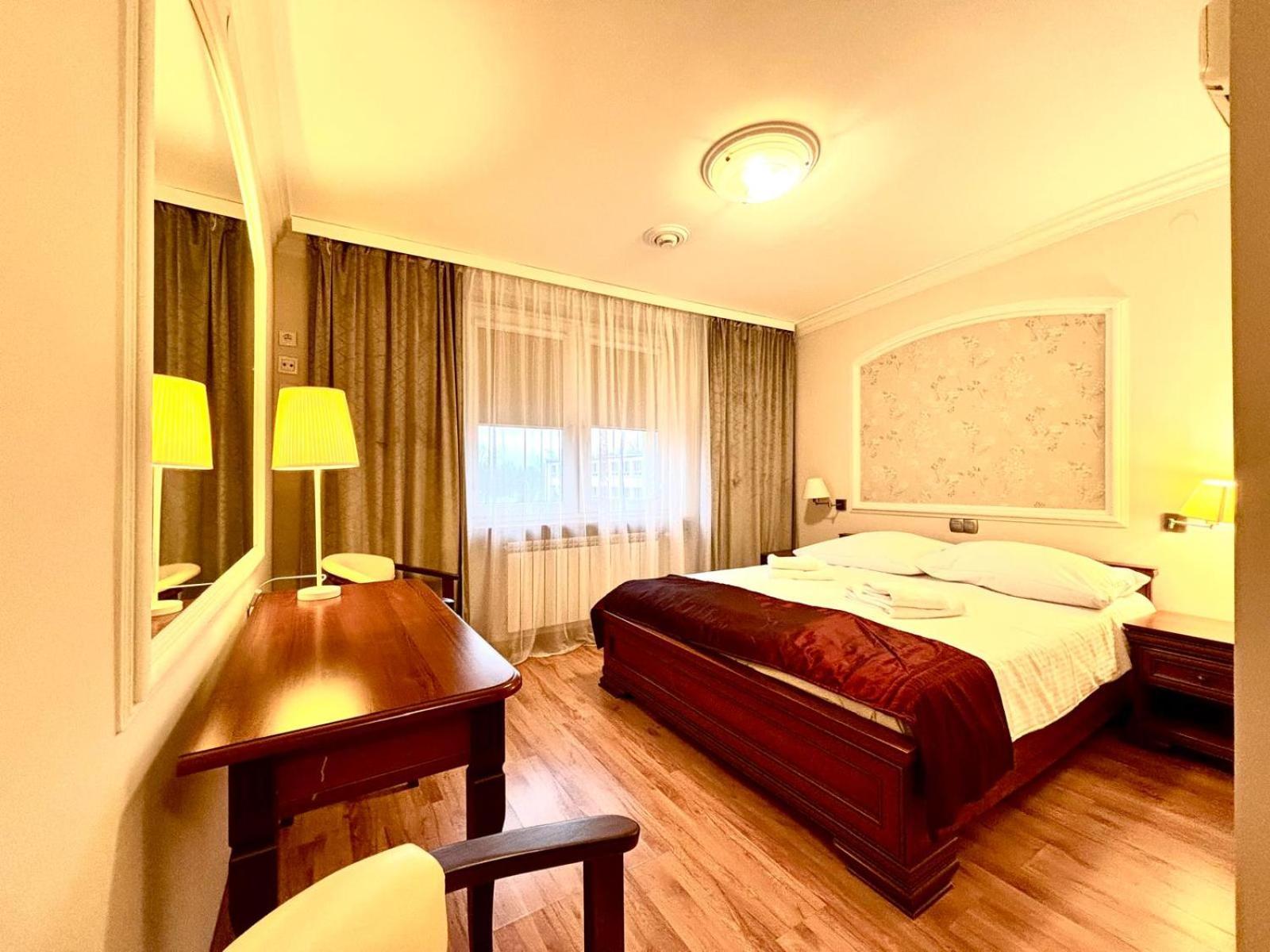 Będzin Cumulus Hotel מראה חיצוני תמונה